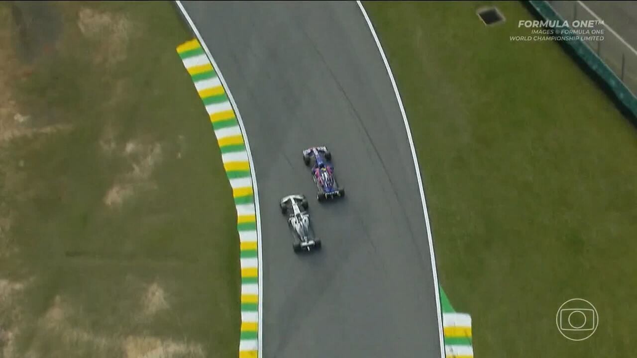 Ex-chefe admite trapaça de Schumacher em polêmica: "Parou de propósito"