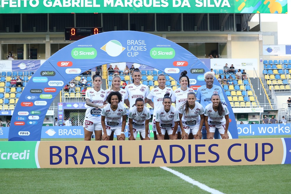 AO VIVO! Palmeiras enfrenta o Santos na estreia da Brasil Ladies Cup 2022