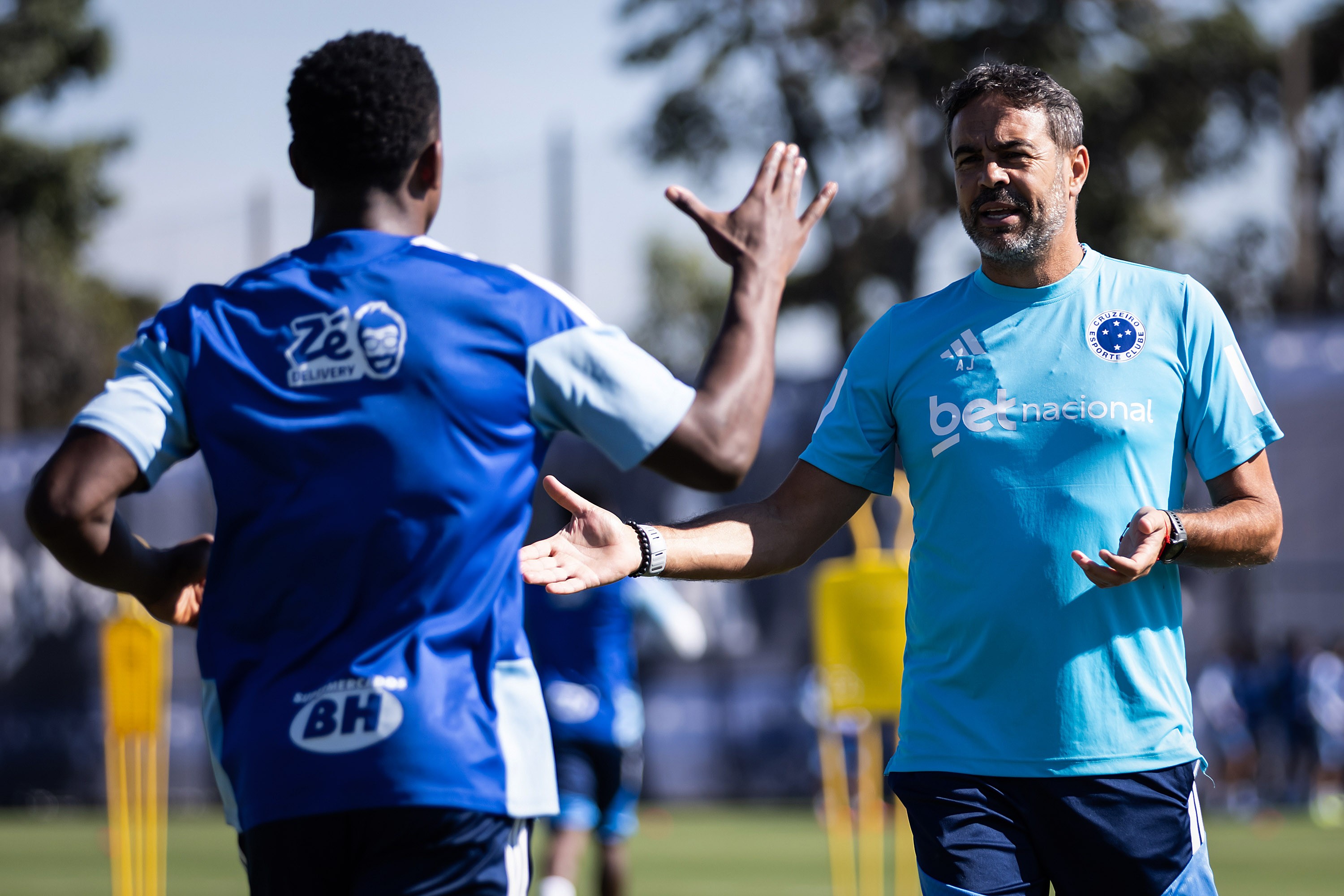 Amistosos marcam renovação do Cruzeiro antes de duelo decisivo contra o Internacional