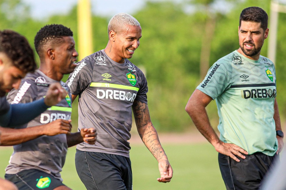 Cuiabá encerra preparação para encarar o Corinthians, pela 29ª rodada da Série A — Foto: AssCom Dourado