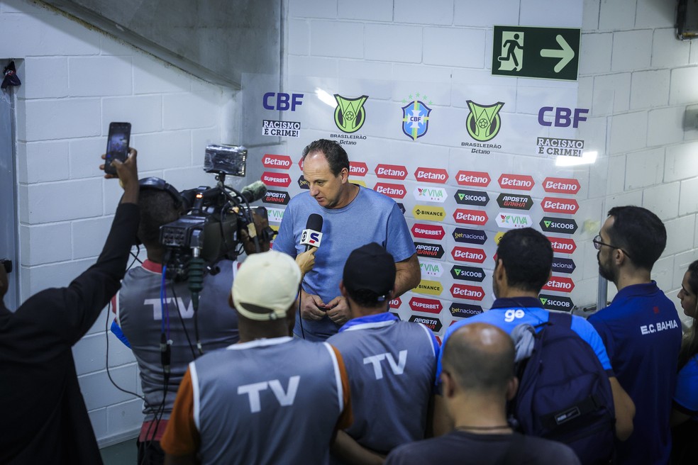 Rogério Ceni na Fonte Nova em Bahia x  São Paulo — Foto: Rafael Rodrigues/EC Bahia