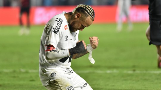 Santos se inspira em reta final do primeiro turno para tentar abrir distância do Z-4; veja números