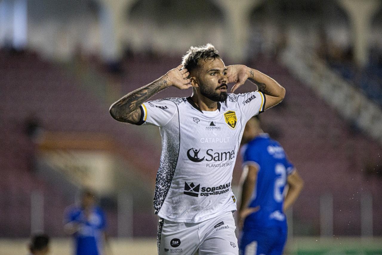 Entenda o que falta pra Nico Schiappacasse assinar com Paysandu