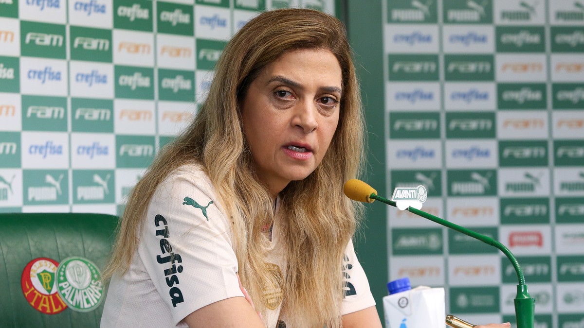 Palmeiras tem receita e superávit recordes em ano de títulos; saiba se o  clube tem dinheiro para trazer um centroavante - Seu Dinheiro