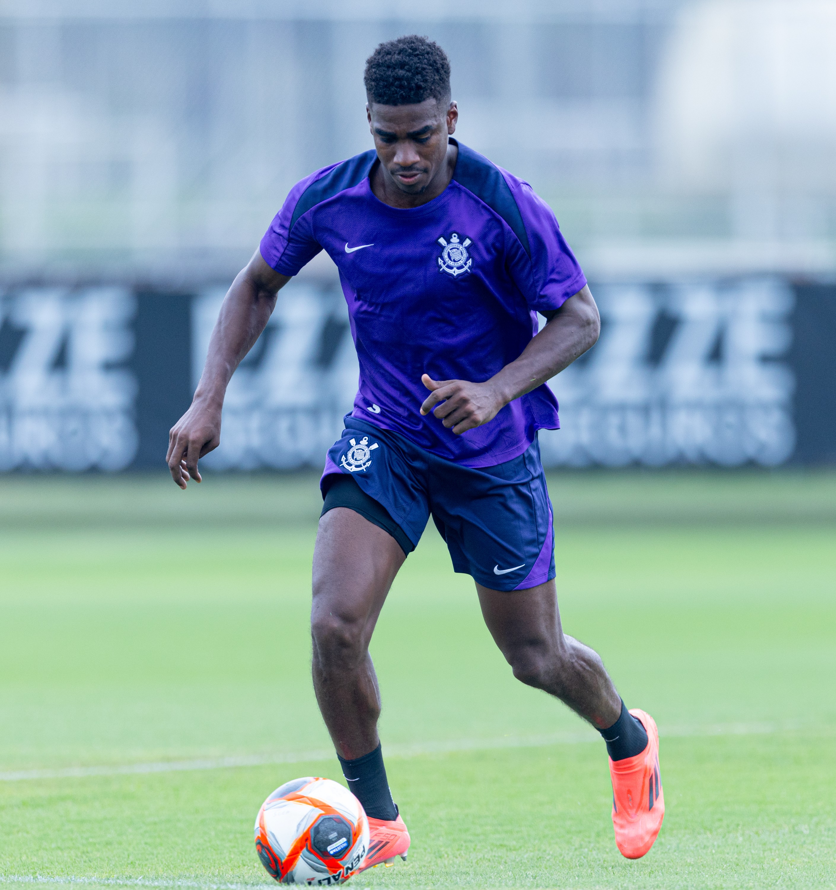 Corinthians sofre transfer ban por dívida com o Santos Laguna pela contratação de Félix Torres