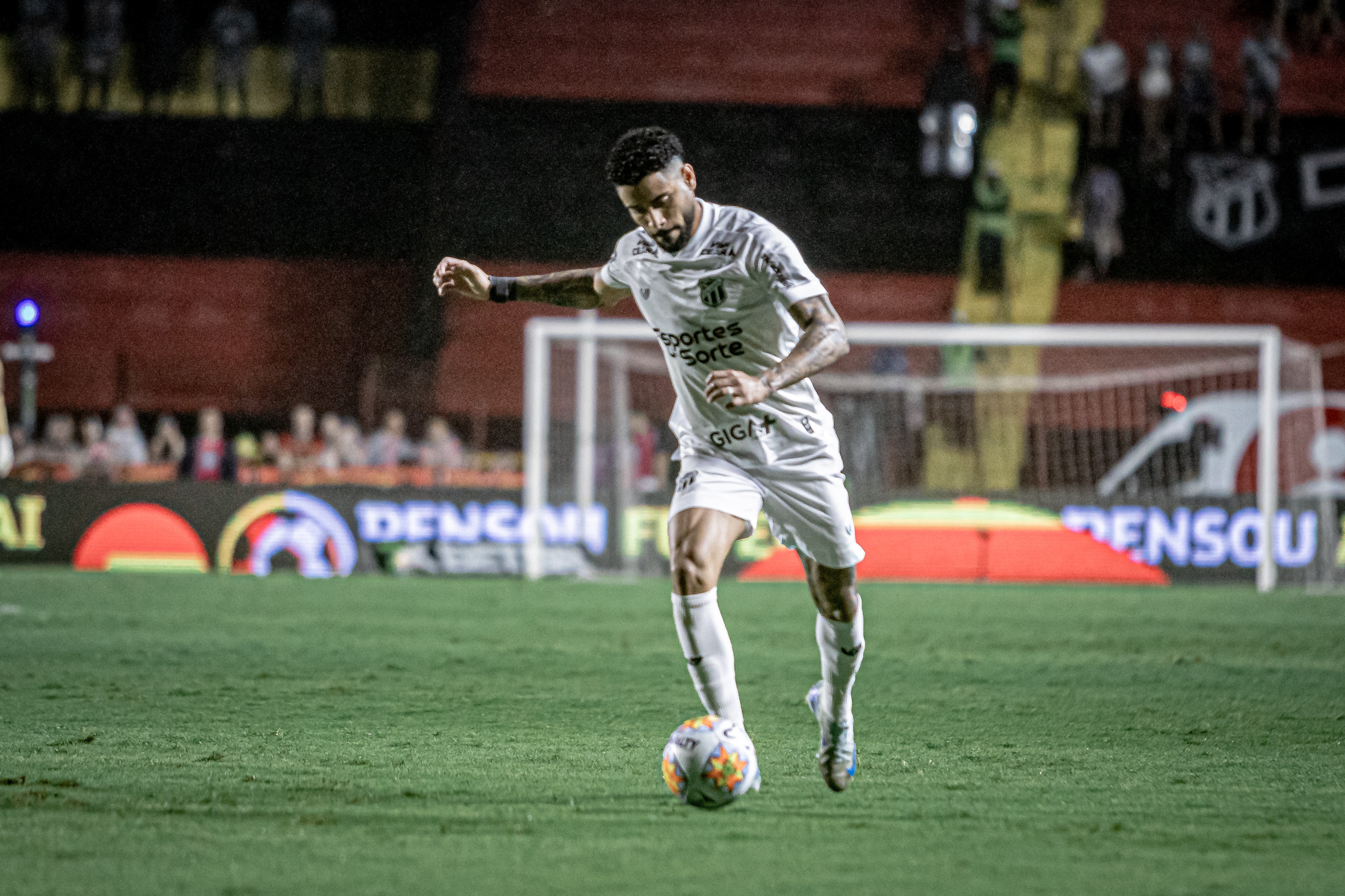 Com quatro desfalques, Ceará encara Bahia na Copa do Nordeste