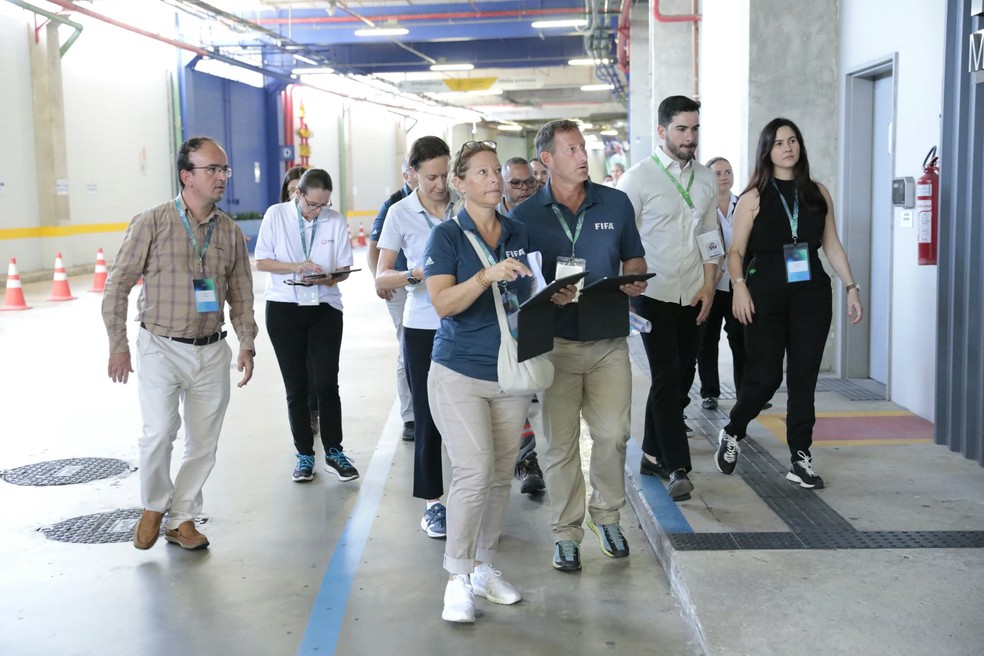 Comitiva da Fifa visita Natal — Foto: Carmen Félix