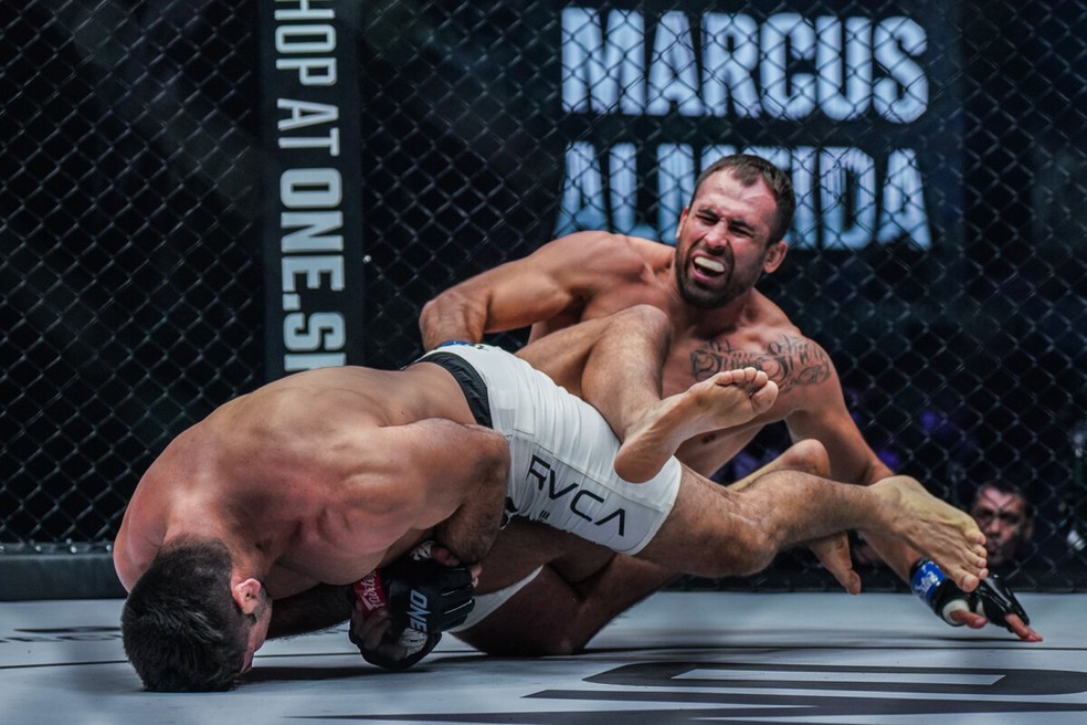 Campeão do ONE minimiza derrota de Buchecha e elogia o brasileiro: 'ele é  uma lenda', MMA