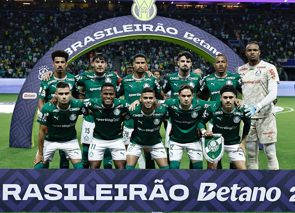 Flaco López garante empate para o Palmeiras em noite decepcionante de Arias