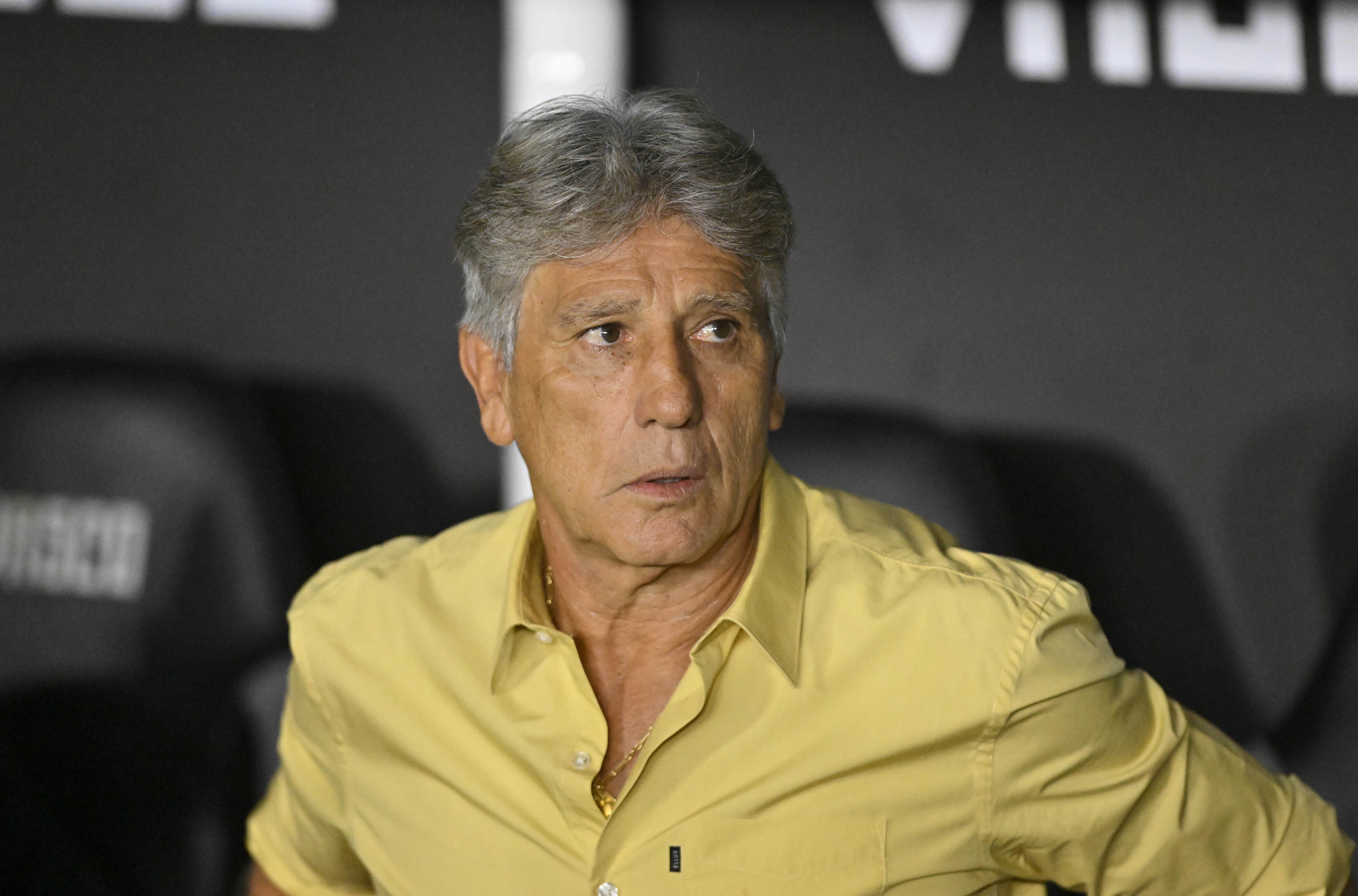 Renato diz que Vasco teve erros infantis em derrota: 