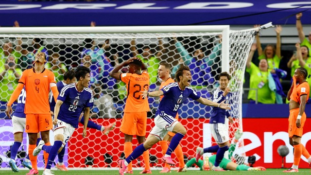 Holanda x Japão - Copa do Mundo