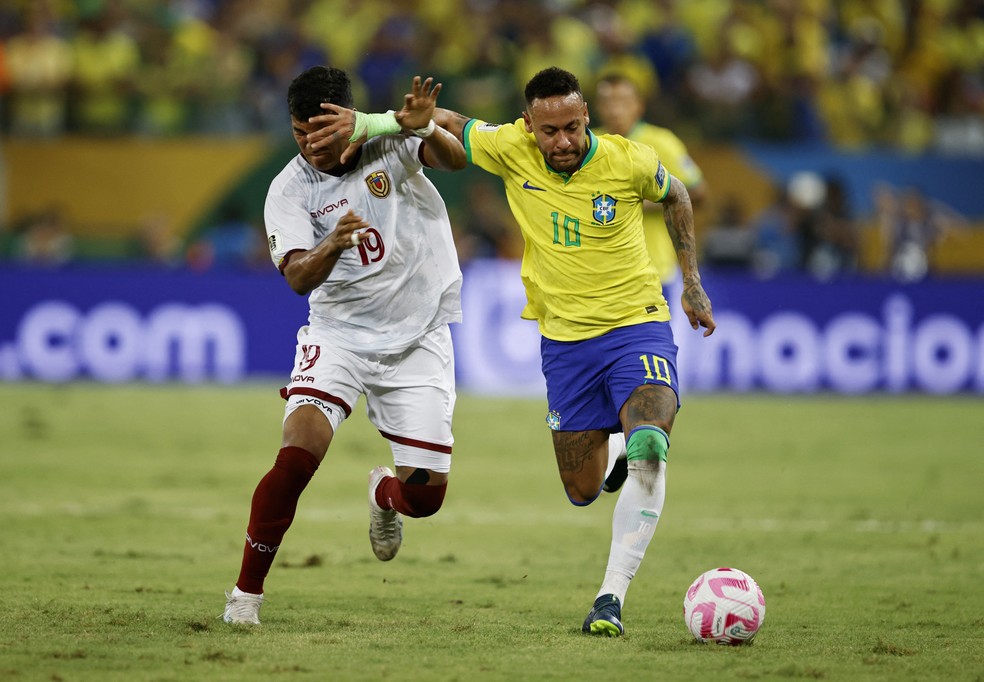 Brasil joga mal e fica no empate com a Venezuela na Arena Pantanal