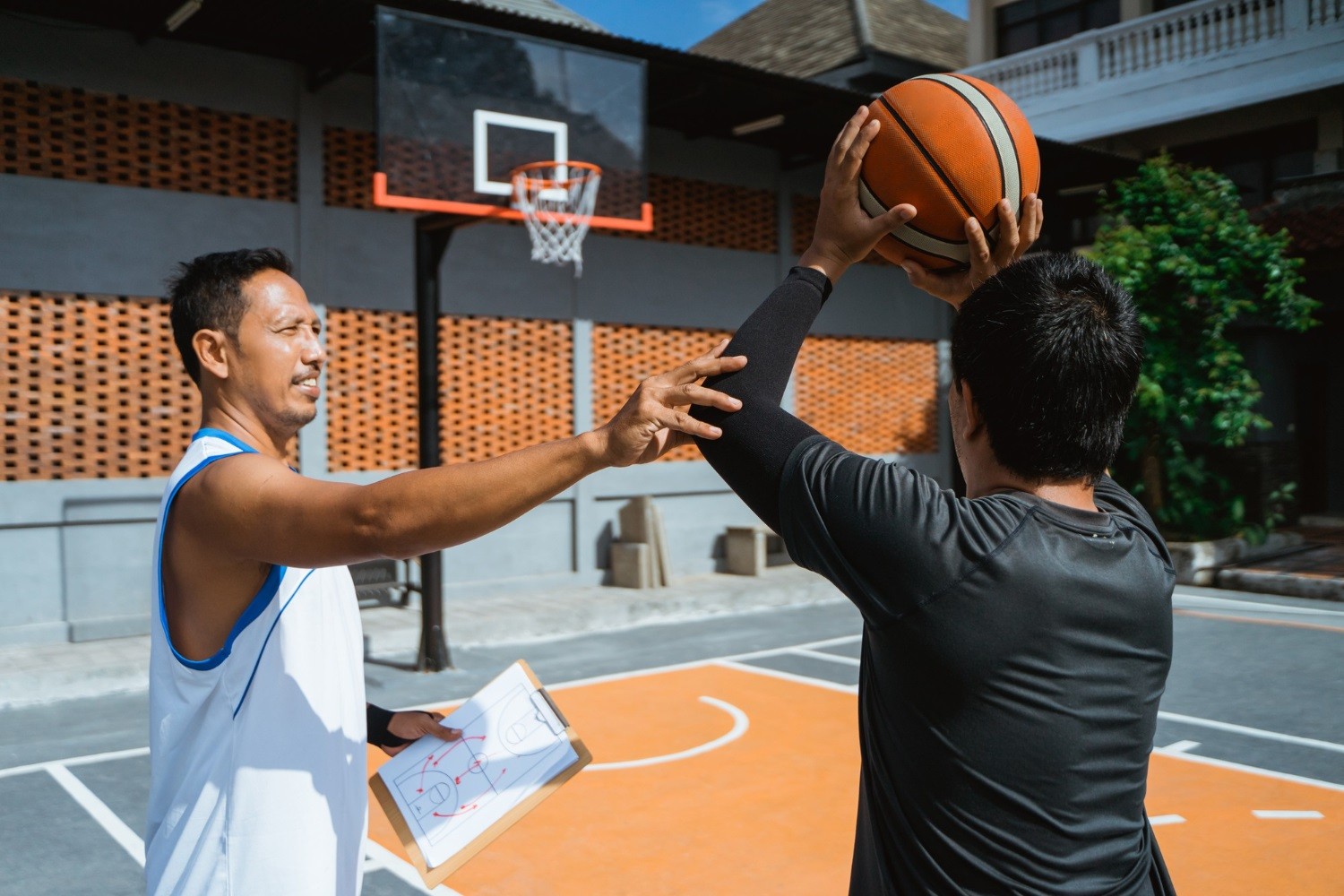 5 dicas para se tornar um bom treinador de basquete | Ge