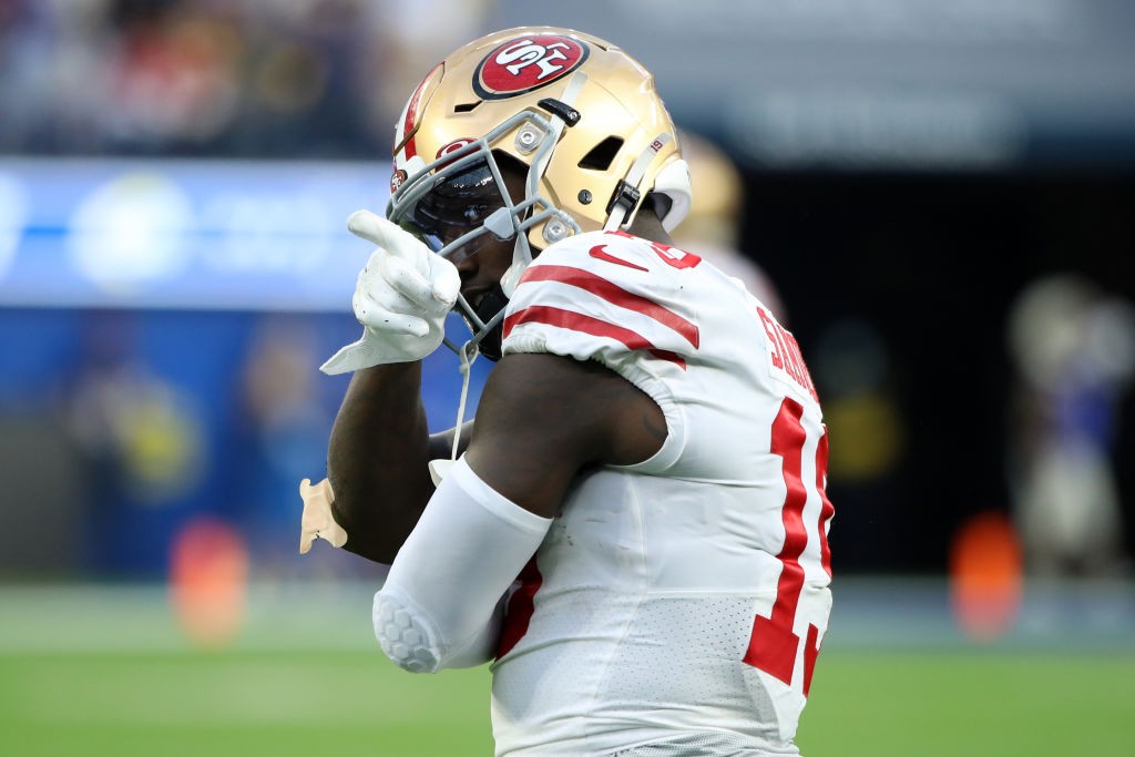 Niners vencem os Rams de virada e garantem vaga nos Playoffs | Ge