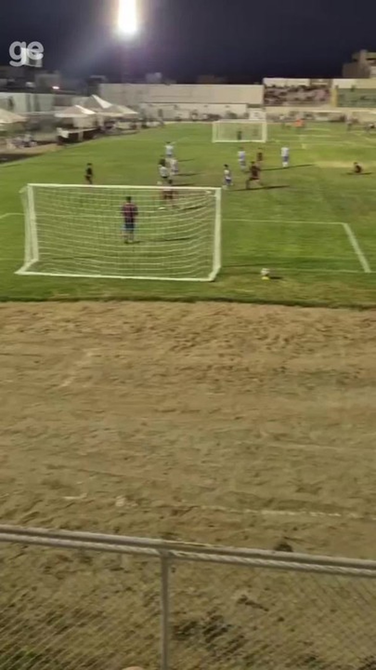 Destaque em Petrolina, meia de 11 anos viaja para testes no Internacional e no Athletico-PR