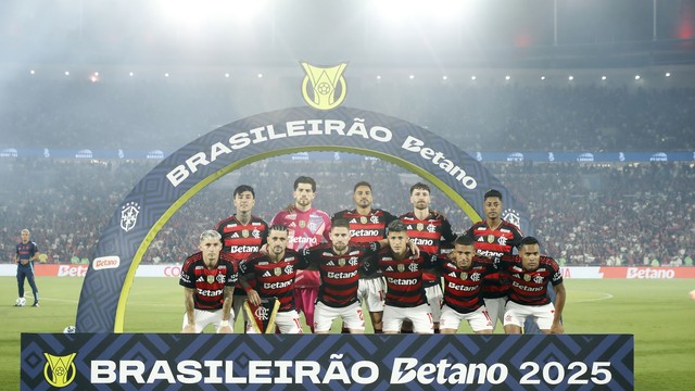 Flamengo posado para partida contra o Ceará
